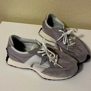 New Balance 327’s. Boy’s size 4.5. Fits size 6-6.5 women.